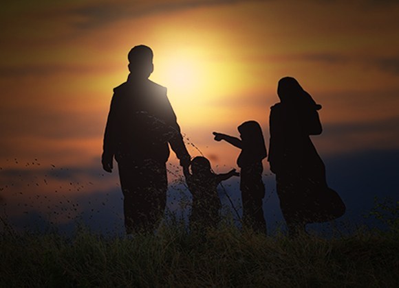 Wahai Ayah dan Ibu, Bekali Anakmu dengan Iman dan ilmu